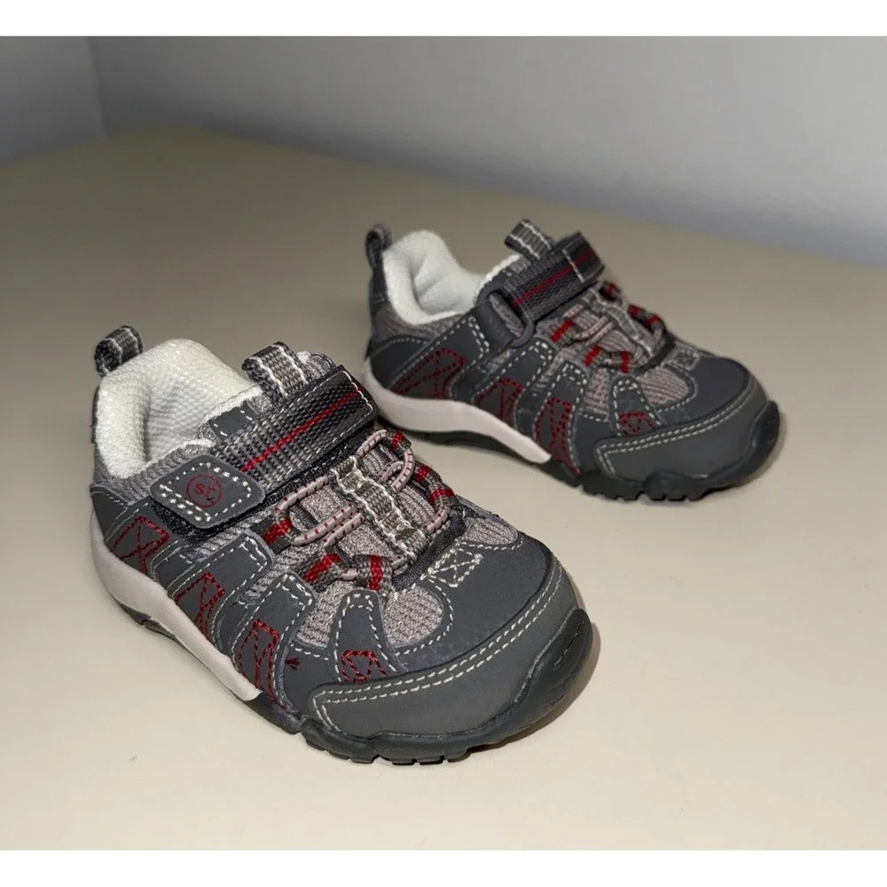 Stride Rite Boys Sneaker Shoes Size 4 M  Style BB52917 Gray Infant Toddler